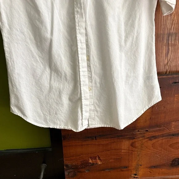 American Eagle Women’s Short-Sleeve Button-Up Shirt - Picture 9 of 11